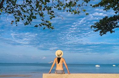 《家园3》艺术概念图 苍穹与巨舰带来视觉冲击